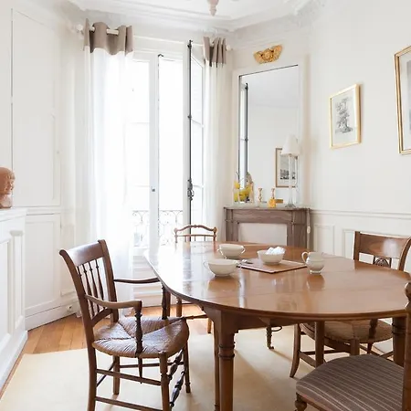 Onefinestay - Eiffel Tower Private Homes Apartment
